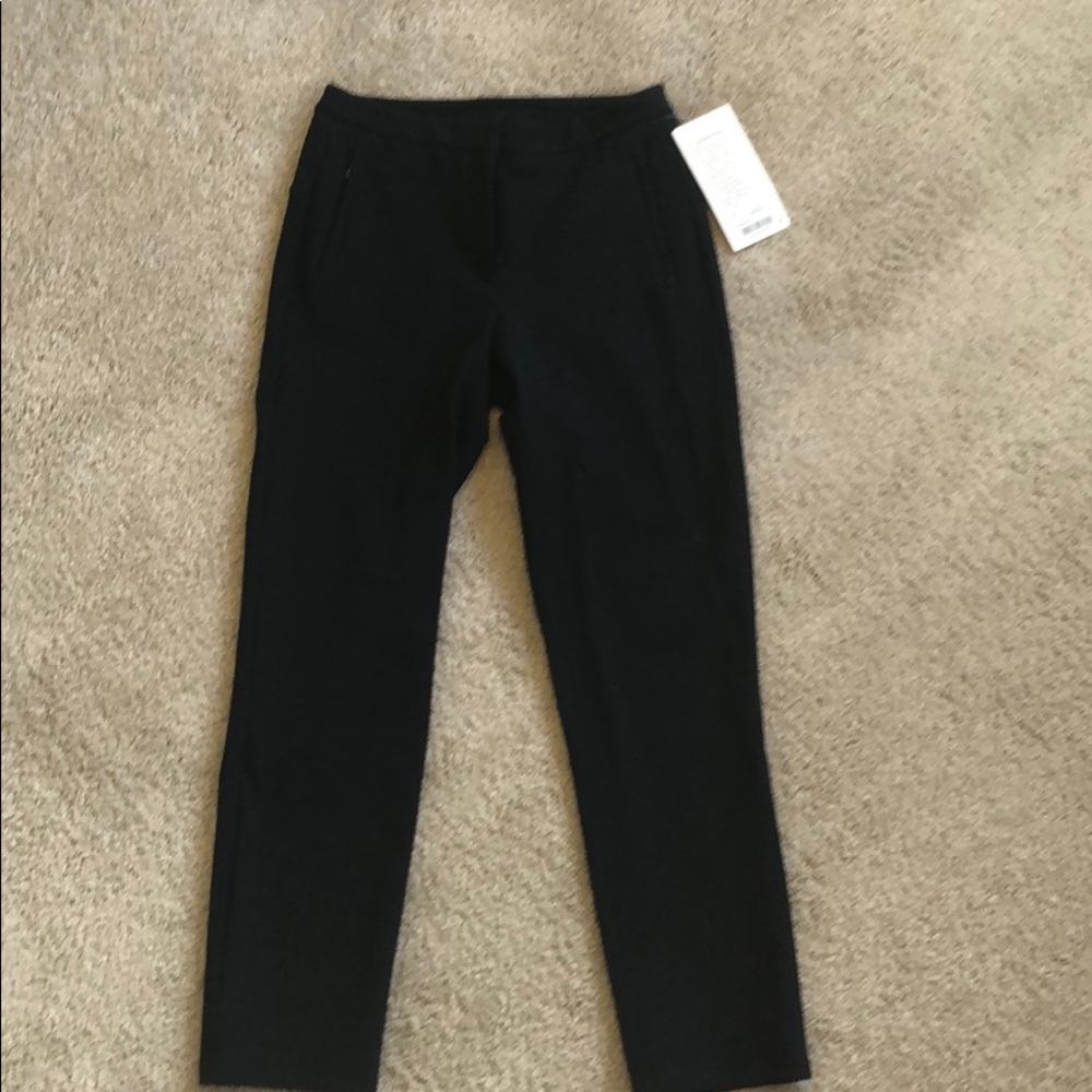 Lululemon on the move pant !NWT!